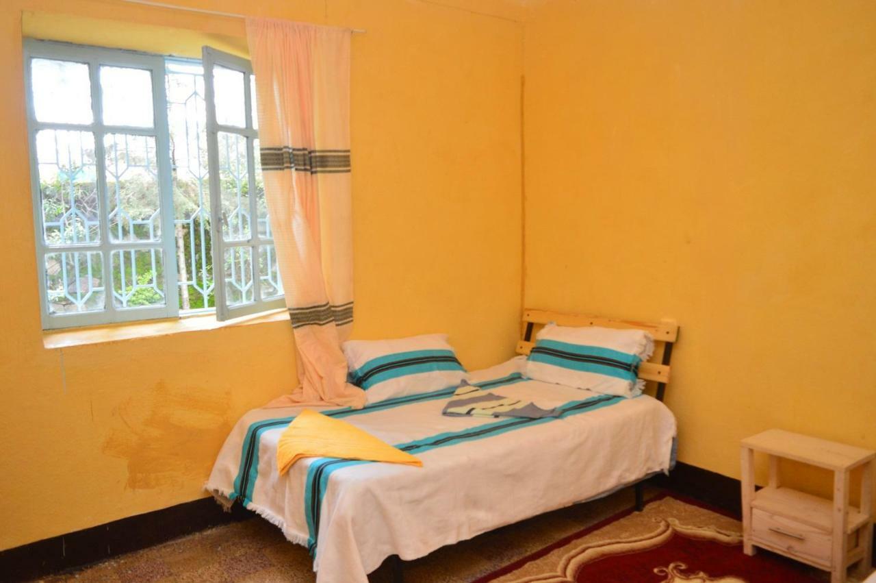 Chef Wondim Backpackers Hostel Gonder Exterior photo